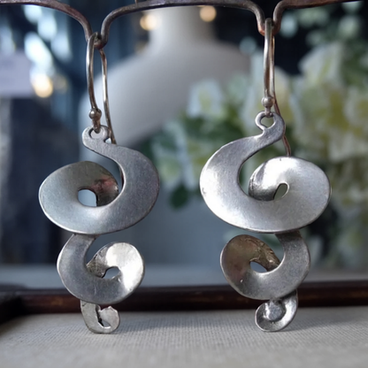 SilverLoom™ | Vintage Spiral Earrings